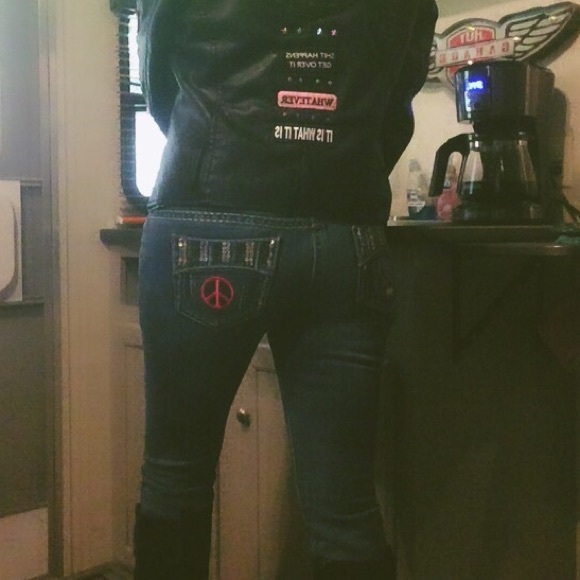 Maurice’s embellished jeans - Picture 10 of 16